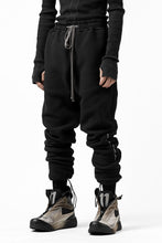 画像をギャラリービューアに読み込む, A.F ARTEFACT "FLUFFY" EMBROIDERED TRACK PANTS / BomberFLEECE (BLACK)