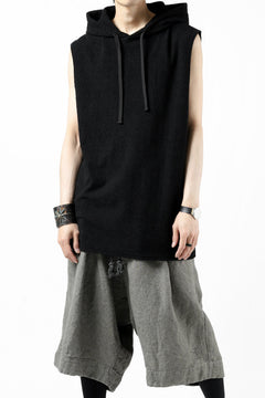 画像をギャラリービューアに読み込む, ISAMU KATAYAMA BACKLASH SLEEVELESS HOODIE CUT & SEWN / RANDOM PILE FABRIC (BLACK)