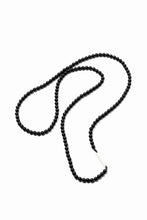 画像をギャラリービューアに読み込む, KLASICA TOPOL BEADS NECKLACE / ONYX+SILVER (MAT BLACK)