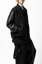 画像をギャラリービューアに読み込む, CHANGES VINTAGE REMAKE VARSITY JACKET (MULTI BLACK #A)