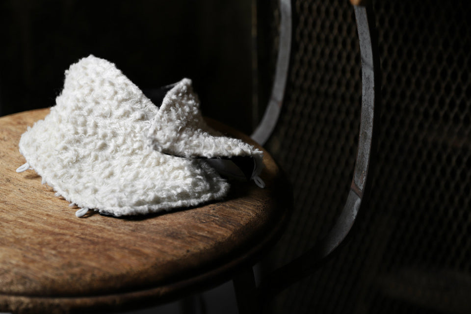 Load image into Gallery viewer, ISAMU KATAYAMA BACKLASH SUEDE COVER ALL BLOUSON / JAPAN CALF (WHITE TANNED / BLACK)