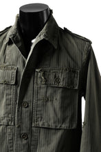 画像をギャラリービューアに読み込む, RESURRECTION HANDMADE vintage damage military herringbone shirt (KHAKI GREEN)