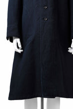 Load image into Gallery viewer, sus-sous medical coat / indigo herringbone (INDIGO CHARCOAL)