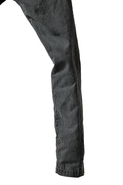 Load image into Gallery viewer, daub ERGONOMIC SEAM SLIM PANTS / STRETCH COTTON (GREY)