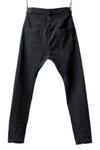 Load image into Gallery viewer, daub ERGONOMIC SEAM SLIM PANTS / STRETCH COTTON (BLACK)