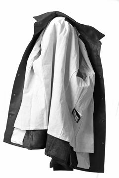 Load image into Gallery viewer, ISAMU KATAYAMA BACKLASH xx GUIDI COMMA 8 LEATHER SHIRT / CALF "Vitello Fiore Volonato" (BLACK) ※