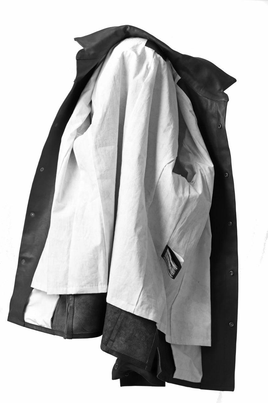 Load image into Gallery viewer, ISAMU KATAYAMA BACKLASH xx GUIDI COMMA 8 LEATHER SHIRT / CALF "Vitello Fiore Volonato" (BLACK) ※