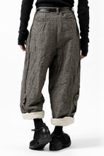 画像をギャラリービューアに読み込む, YUTA MATSUOKA buggy trousers / primitive wool (brown)
