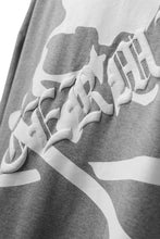 画像をギャラリービューアに読み込む, mastermind JAPAN BOXY-FIT LS / RUBBER AND FOAM PRINTED (GREY)