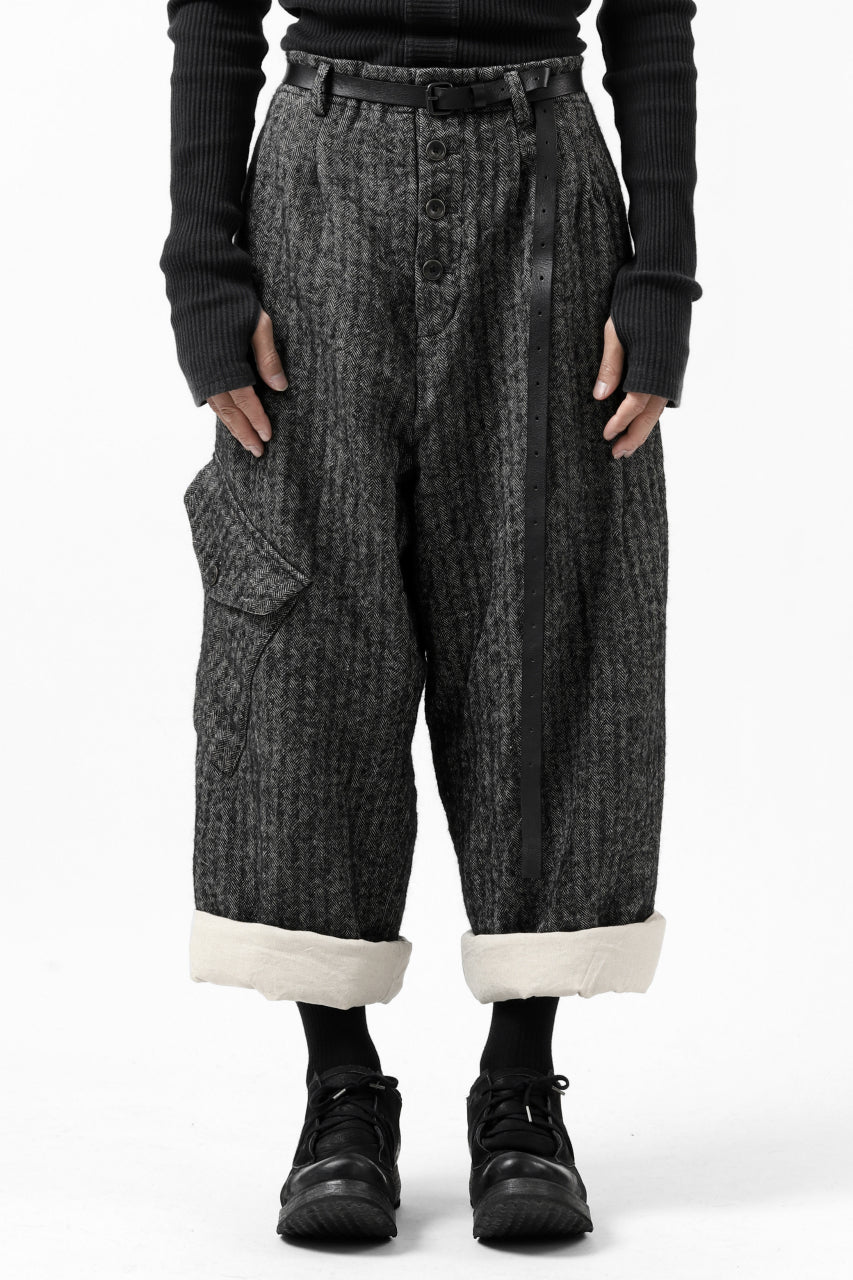 画像をギャラリービューアに読み込む, YUTA MATSUOKA buggy trousers / wool linen herringbone (charcoal grey)