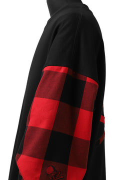 Load image into Gallery viewer, mastermind JAPAN COMBI PULLOVER TOPS / CHECK SHIRT SLEEVE (BLACK x RED)