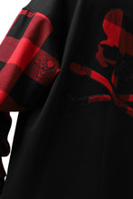 Load image into Gallery viewer, mastermind JAPAN COMBI PULLOVER TOPS / CHECK SHIRT SLEEVE (BLACK x RED)