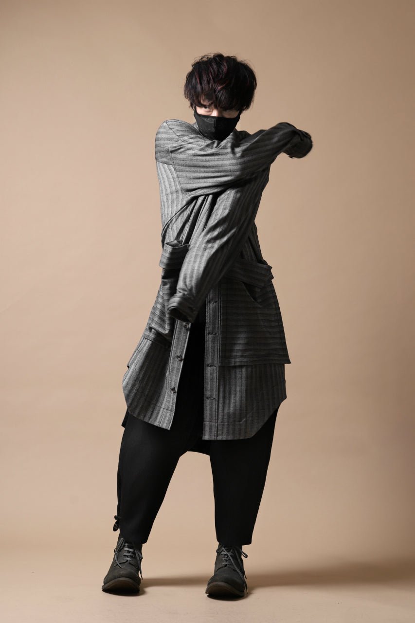 画像をギャラリービューアに読み込む, SOSNOVSKA exclusive FLYING DOWN SHIRT COAT (GREY STRIPE)