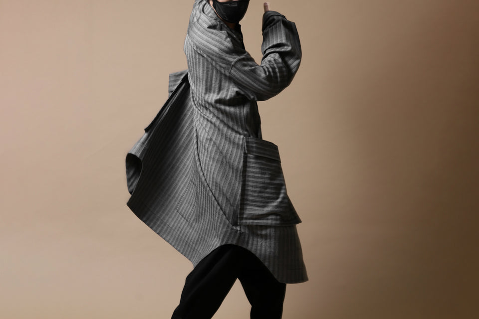 画像をギャラリービューアに読み込む, SOSNOVSKA exclusive FLYING DOWN SHIRT COAT (GREY STRIPE)
