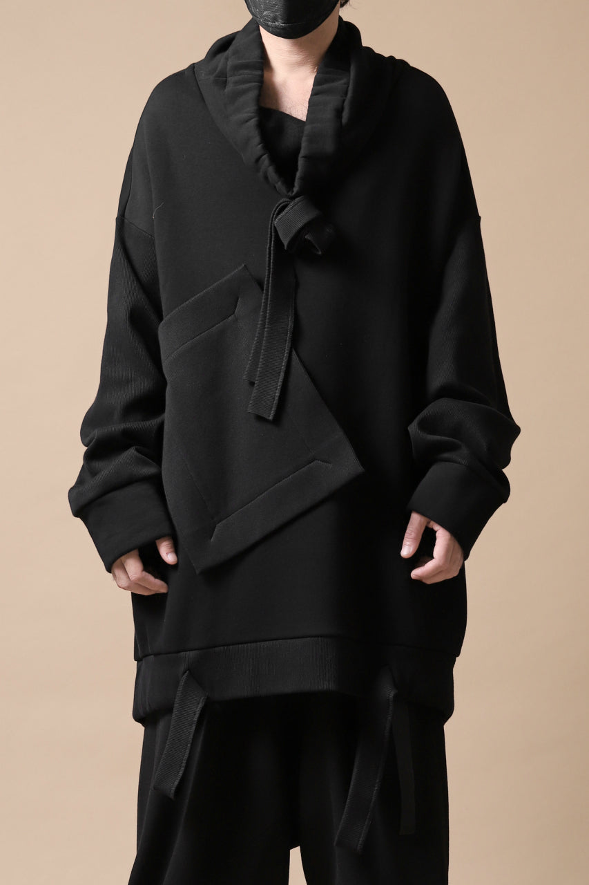 画像をギャラリービューアに読み込む, SOSNOVSKA exclusive SHIFTED POCKET SWEATER (BLACK)