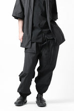 画像をギャラリービューアに読み込む, Y's.... WRINKLE TEXTURE TACTICAL PANTS (BLACK)