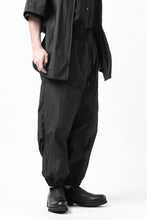 画像をギャラリービューアに読み込む, Y's.... WRINKLE TEXTURE TACTICAL PANTS (BLACK)