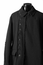 画像をギャラリービューアに読み込む, KLASICA HM-C DOUBLE BREASTED COAT with BONDED LINING / WOOLxSILK BOLD DUNGAREES (BLACK)