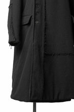 画像をギャラリービューアに読み込む, KLASICA HM-C DOUBLE BREASTED COAT with BONDED LINING / WOOLxSILK BOLD DUNGAREES (BLACK)