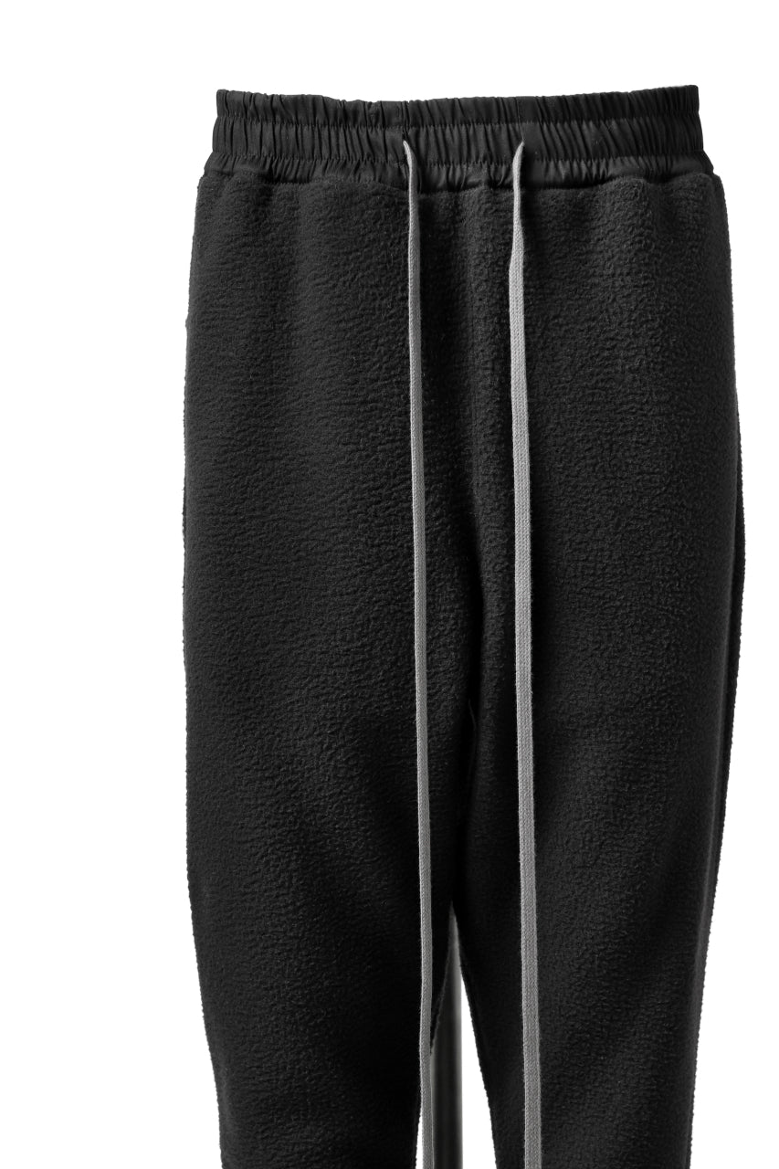 画像をギャラリービューアに読み込む, A.F ARTEFACT "FLUFFY" EMBROIDERED TRACK PANTS / BomberFLEECE (BLACK)