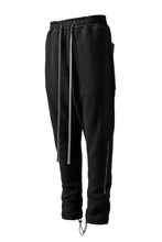 画像をギャラリービューアに読み込む, A.F ARTEFACT "FLUFFY" EMBROIDERED TRACK PANTS / BomberFLEECE (BLACK)