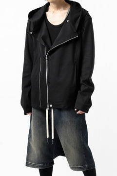Load image into Gallery viewer, ISAMU KATAYAMA BACKLASH HOODED RIDERS BLOUSON / STRETCH RAYON SILK (BLACK)