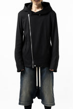Load image into Gallery viewer, ISAMU KATAYAMA BACKLASH HOODED RIDERS BLOUSON / STRETCH RAYON SILK (BLACK)