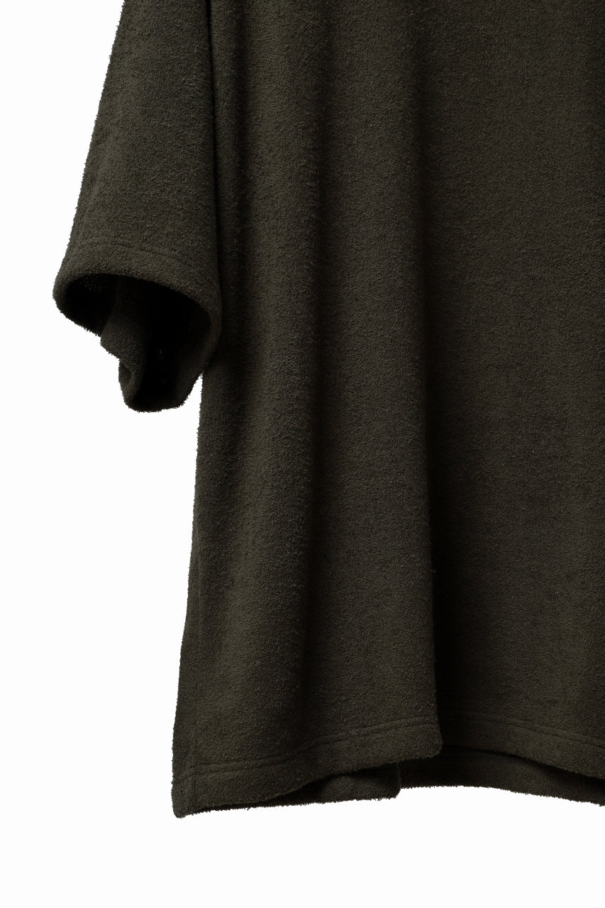 DEFORMATER.® OVER SIZED TOPS / DOUBLE SIDED SOFT PILE (KHAKI)