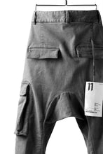 画像をギャラリービューアに読み込む, 11 BY BORIS BIDJAN SABERI CARGO POCKET PANT "P21B-F1451" (STRETCH DENIM / USED GREY)