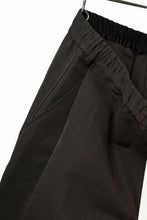 画像をギャラリービューアに読み込む, KLASICA GARNER WIDE STRING PANTS / TRI UNION HIGH DENSITY GABARDINE (MILITARY)