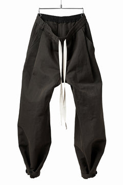 画像をギャラリービューアに読み込む, KLASICA GARNER WIDE STRING PANTS / TRI UNION HIGH DENSITY GABARDINE (MILITARY)