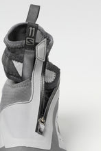 画像をギャラリービューアに読み込む, 11 BY BORIS BIDJAN SABERI x SALOMON "BAMBA 3.X" (OBJECT DYED LIGHT GREY)