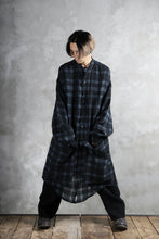画像をギャラリービューアに読み込む, SOSNOVSKA CELL SORTING LONG SHIRT (PLAID)