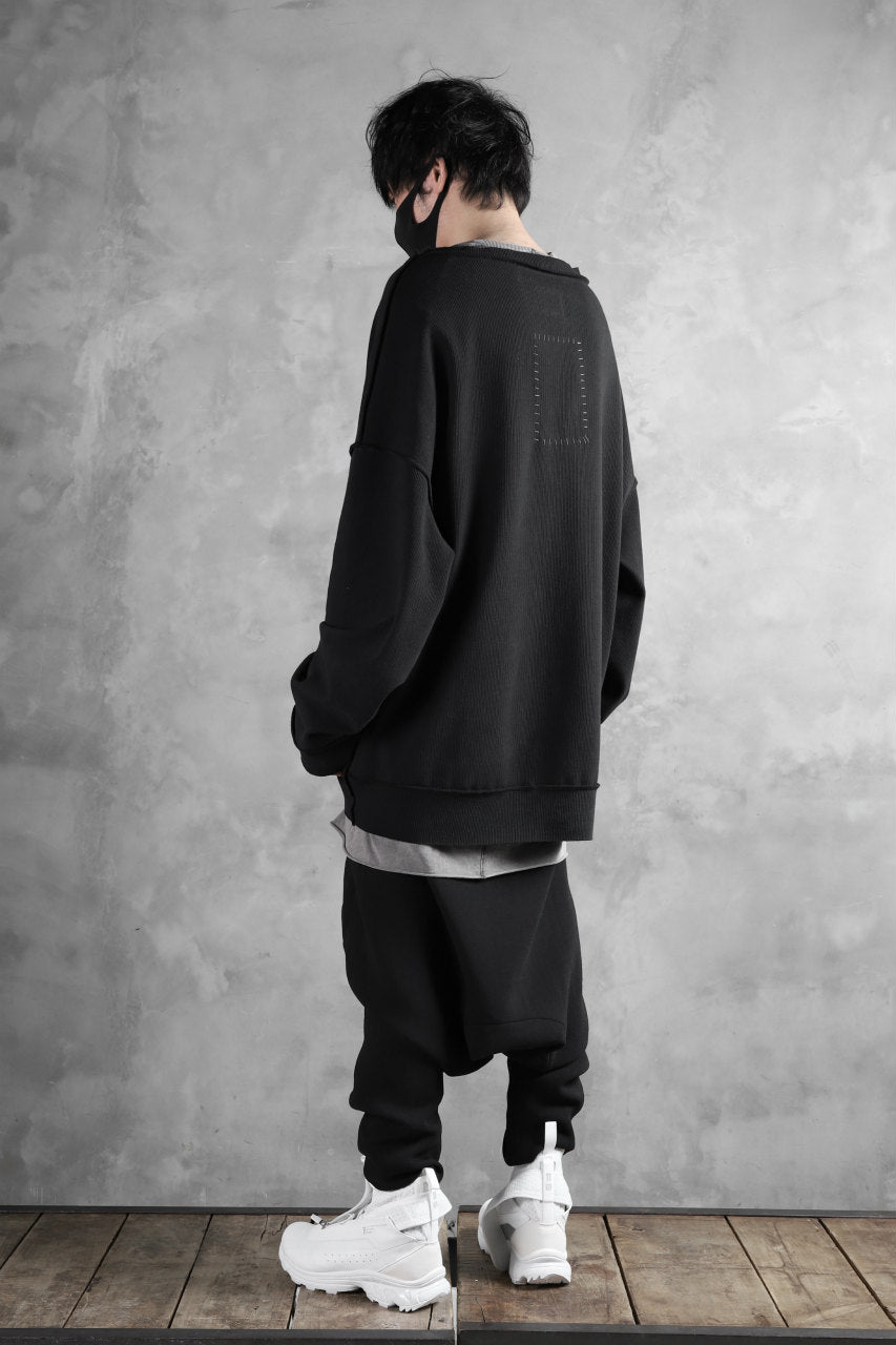 画像をギャラリービューアに読み込む, SOSNOVSKA exclusive SLASH COMBINATION SWEATER TOP (BLACK)