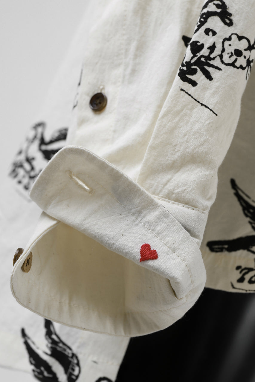 画像をギャラリービューアに読み込む, Aleksandr Manamis Hidden Heart Shirt (WHITE PRINT)