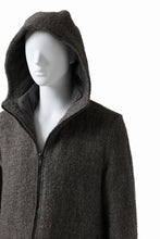 Load image into Gallery viewer, daub HOODED LONG ZIP COAT / TWEEDY MELANGE (GREY)
