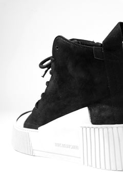 画像をギャラリービューアに読み込む, BORIS BIDJAN SABERI HORSE LEATHER MID CUT SNEAKER / WASHED & HAND TREATED "BAMBA1.1-SIN" (BLACK x WHITE)