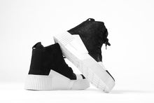 画像をギャラリービューアに読み込む, BORIS BIDJAN SABERI HORSE LEATHER MID CUT SNEAKER / WASHED & HAND TREATED "BAMBA1.1-SIN" (BLACK x WHITE)