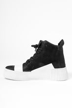 画像をギャラリービューアに読み込む, BORIS BIDJAN SABERI HORSE LEATHER MID CUT SNEAKER / WASHED & HAND TREATED "BAMBA1.1-SIN" (BLACK x WHITE)
