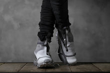 画像をギャラリービューアに読み込む, 11 BY BORIS BIDJAN SABERI x SALOMON "BAMBA 3.X" (OBJECT DYED LIGHT GREY)