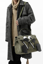 画像をギャラリービューアに読み込む, READYMADE x Dr.WOO DOLL BAG (KHAKI GREEN)