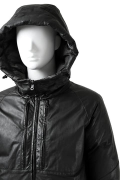 Load image into Gallery viewer, ISAMU KATAYAMA BACKLASH xx NANGA REVERSIBLE AURORA DOWN JACKET / KANGAROO + NYLON x POLISH WHITE GOOSE (BLACK x GREY)