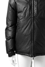 Load image into Gallery viewer, ISAMU KATAYAMA BACKLASH xx NANGA REVERSIBLE AURORA DOWN JACKET / KANGAROO + NYLON x POLISH WHITE GOOSE (BLACK x GREY)