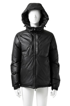 Load image into Gallery viewer, ISAMU KATAYAMA BACKLASH xx NANGA REVERSIBLE AURORA DOWN JACKET / KANGAROO + NYLON x POLISH WHITE GOOSE (BLACK x GREY)
