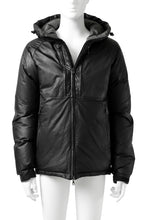 Load image into Gallery viewer, ISAMU KATAYAMA BACKLASH xx NANGA REVERSIBLE AURORA DOWN JACKET / KANGAROO + NYLON x POLISH WHITE GOOSE (BLACK x GREY)