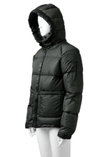 Load image into Gallery viewer, ISAMU KATAYAMA BACKLASH xx NANGA REVERSIBLE AURORA DOWN JACKET / KANGAROO + NYLON x POLISH WHITE GOOSE (BLACK x GREY)