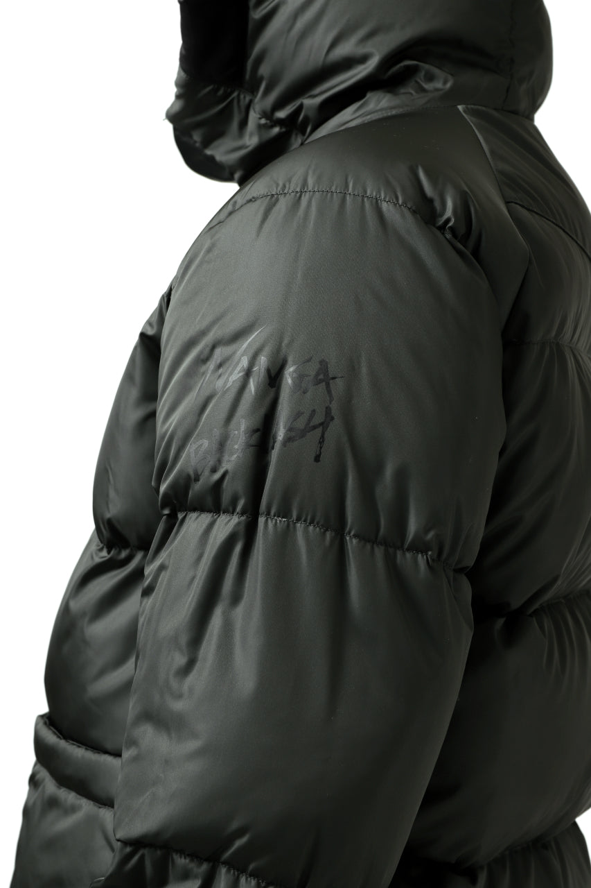 Load image into Gallery viewer, ISAMU KATAYAMA BACKLASH xx NANGA REVERSIBLE AURORA DOWN JACKET / KANGAROO + NYLON x POLISH WHITE GOOSE (BLACK x GREY)