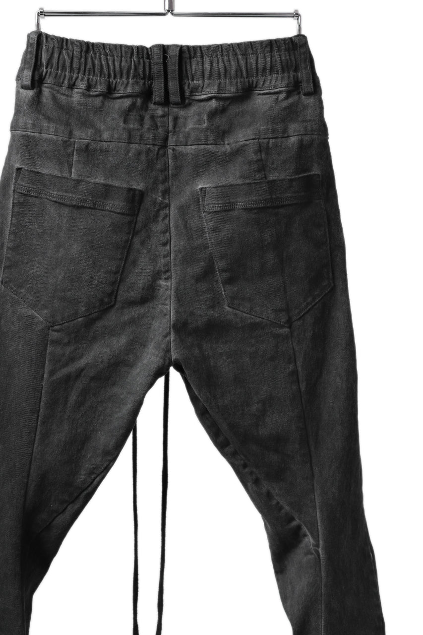 画像をギャラリービューアに読み込む, A.F ARTEFACT "thin-3D" DYEING DENIM ANATOMICAL PANTS (DARK GREY)