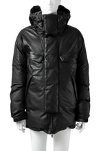 Load image into Gallery viewer, ISAMU KATAYAMA BACKLASH xx NANGA REVERSIBLE MOUNTAIN BELAY COAT / KANGAROO + NYLON x POLISH WHITE GOOSE (BLACK x GREY)