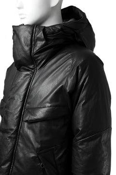 Load image into Gallery viewer, ISAMU KATAYAMA BACKLASH xx NANGA REVERSIBLE MOUNTAIN BELAY COAT / KANGAROO + NYLON x POLISH WHITE GOOSE (BLACK x GREY)